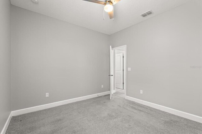 Building Photo - 6875 Arnoldson St