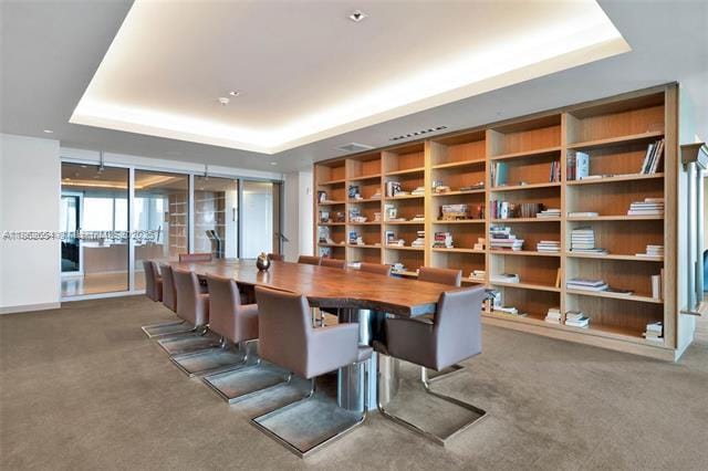 Building Photo - 900 Biscayne