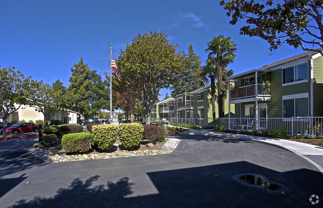 Primary Photo - Fargo Senior Center Apartments