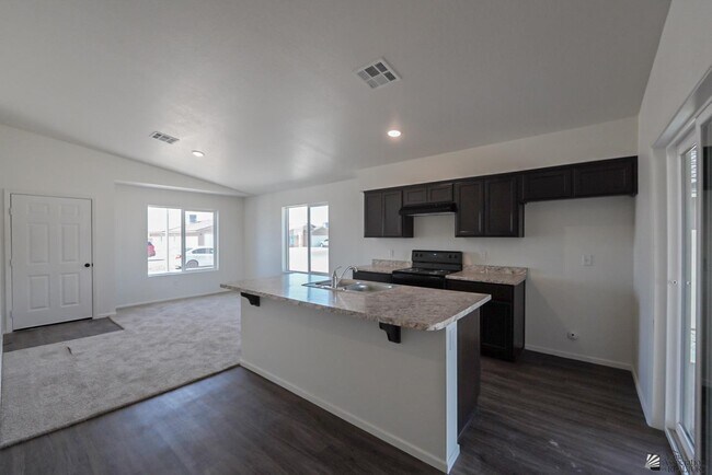 Building Photo - 4643 S Desert Willow Wy
