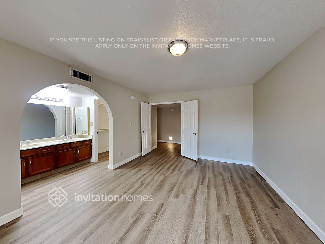 Building Photo - 18432 N 46th Ave