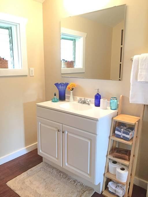 Building Photo - 2565 Third St