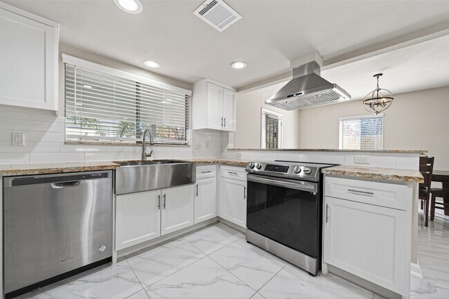 Building Photo - 23418 Briarcreek Blvd