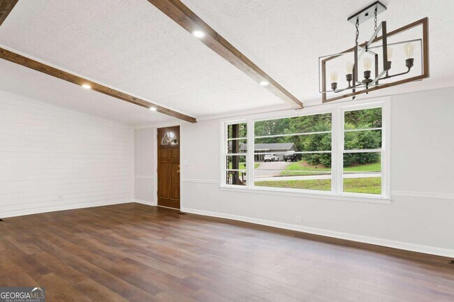 Building Photo - 119 McBee St