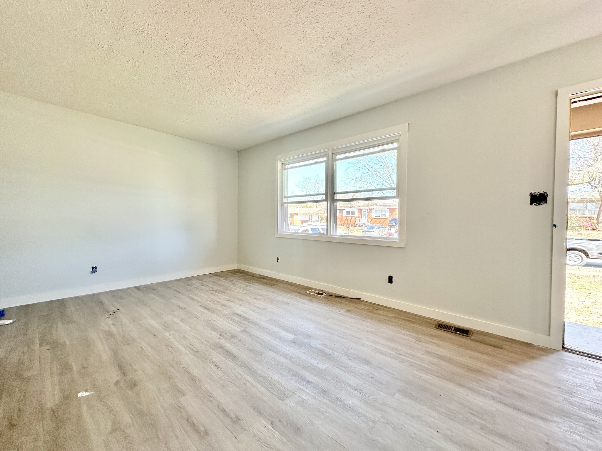 Living Room - 3214 Fairacres Rd SW