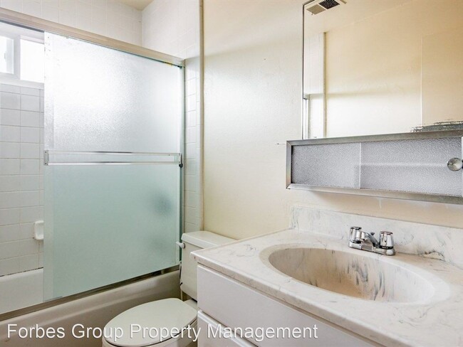 Building Photo - 3 br, 1.5 bath Apartment - 407 Don Carlos Ct