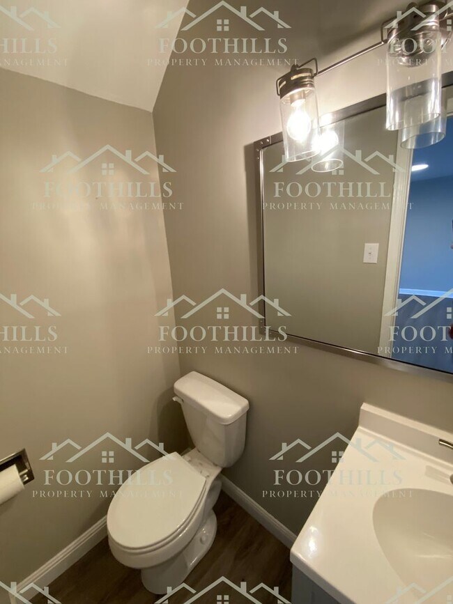 Building Photo - 500 Concord Rd