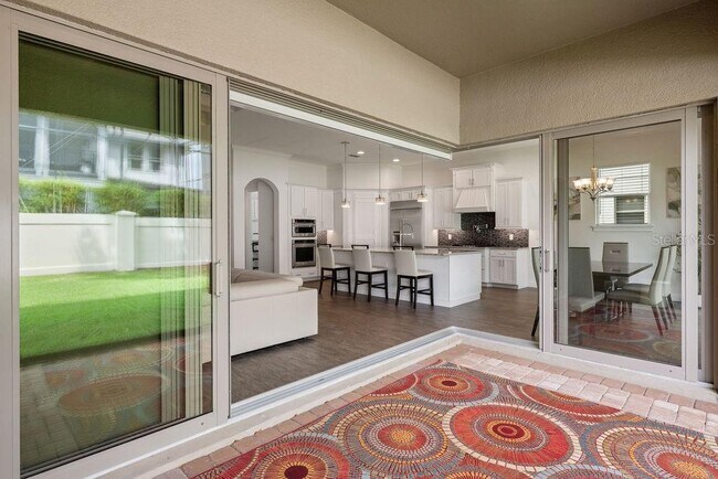 Building Photo - 706 Canopy Estate Dr