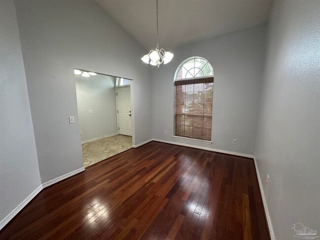 Building Photo - 3321 Tiller Ct