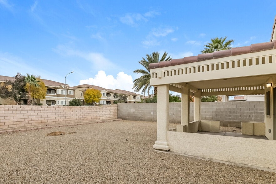 Building Photo - 1057 Spotted Bull Ct