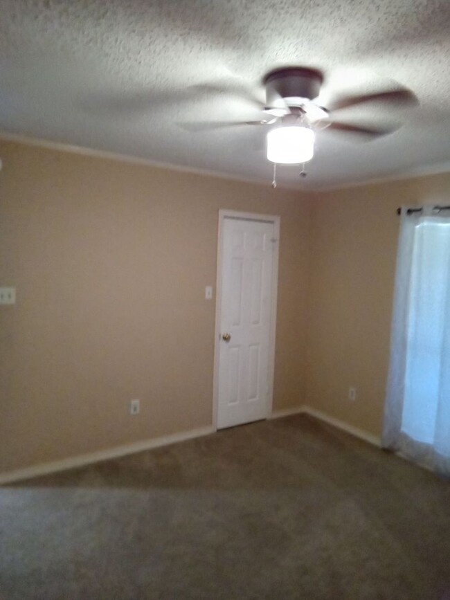 Building Photo - Brownlee Estates