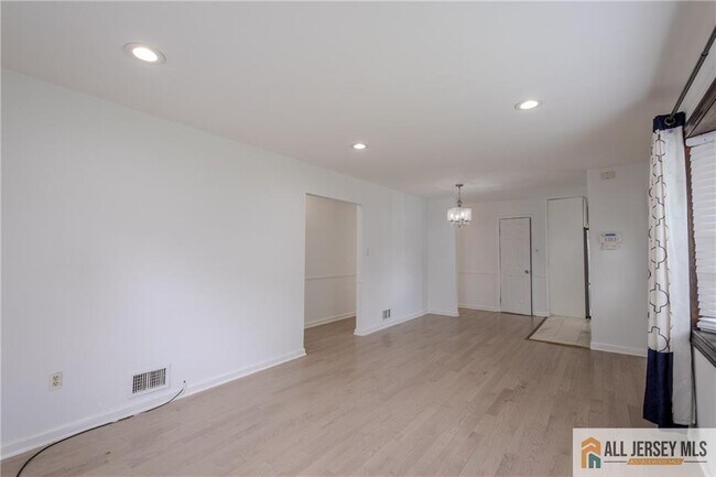 Building Photo - 9 Haven Terrace