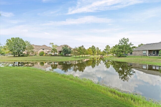 Building Photo - 10 Cayuga Pond Ct
