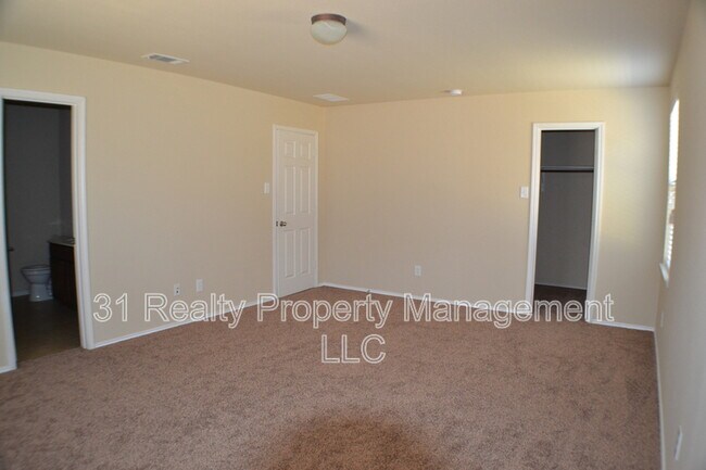 Building Photo - 12970 Ambrose Dr