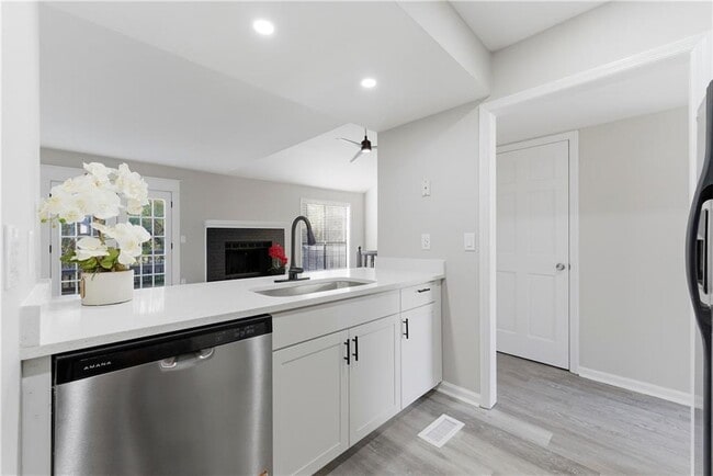 Building Photo - 4060 Sand Wedge Cir