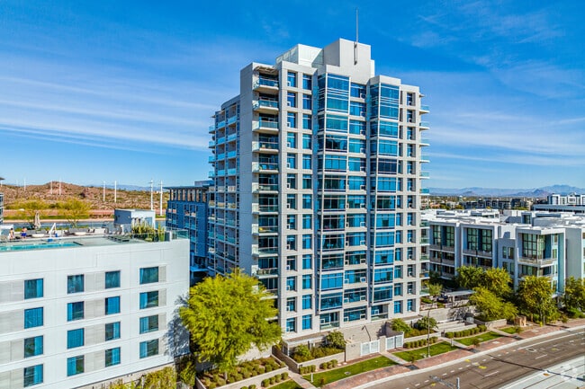 Building Photo - Bridgeview