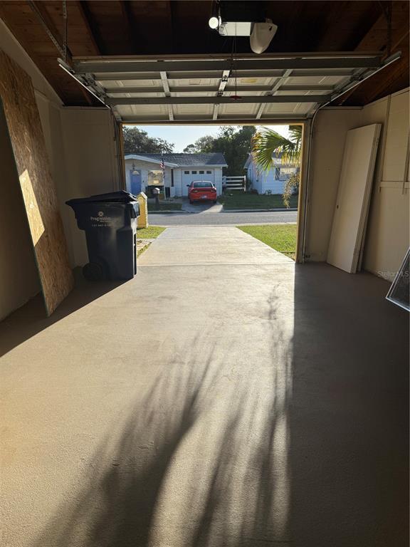Building Photo - 1253 Chelsea Ln