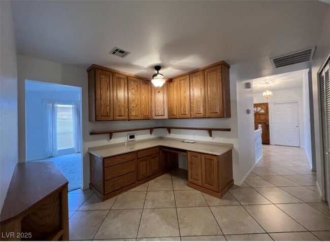 Building Photo - 8640 Cremona Dr