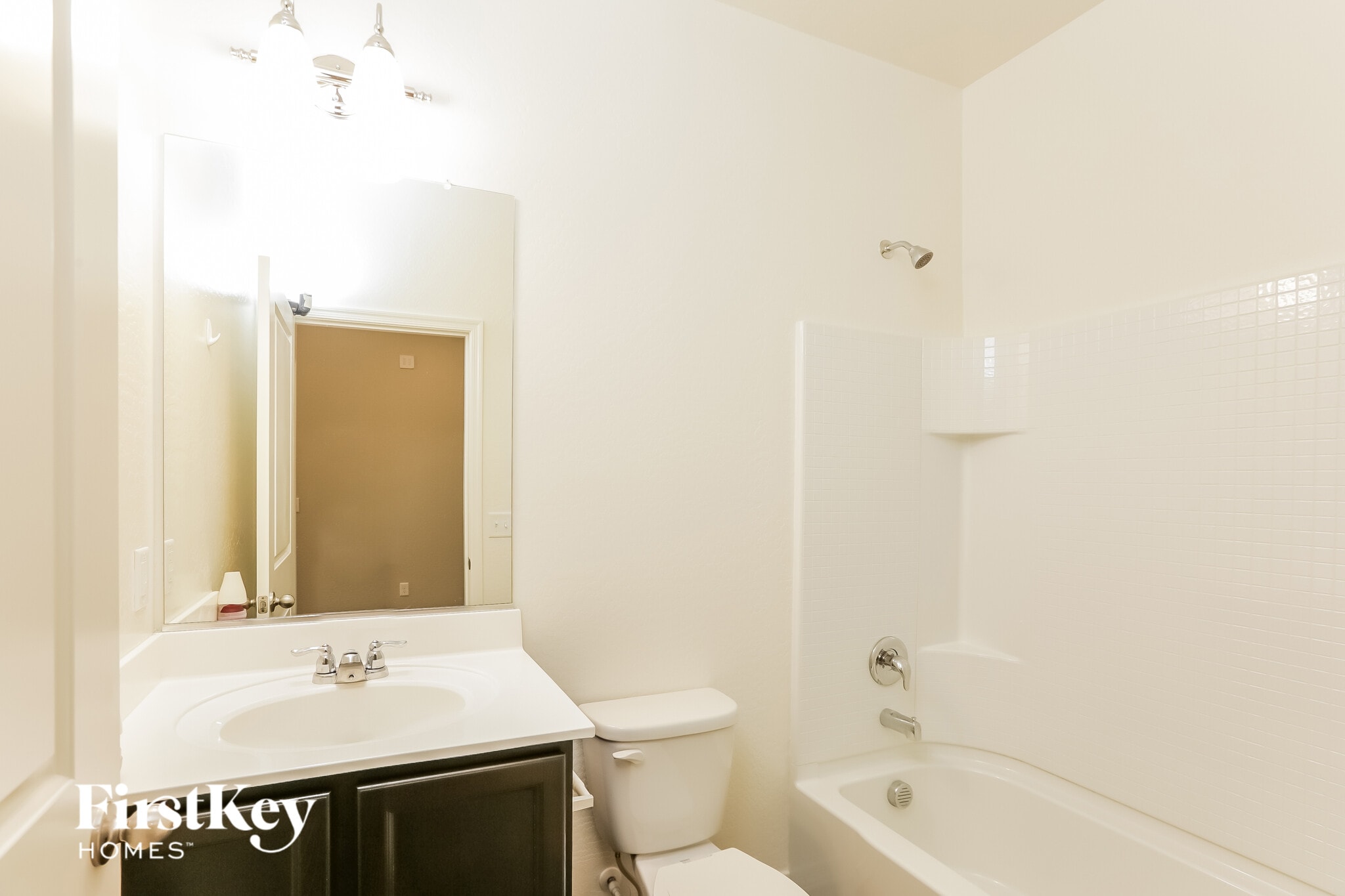 Building Photo - 296 W Powell Dr