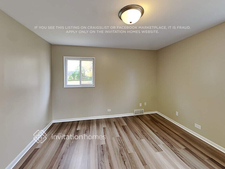 Building Photo - 715 E Le Moyne Ave