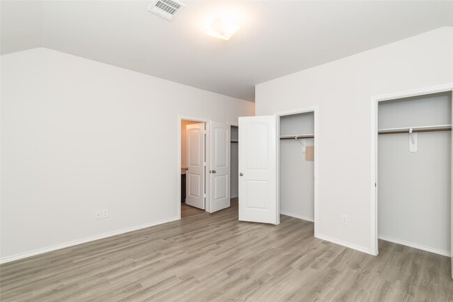 Building Photo - 24250 San Marzano Ct