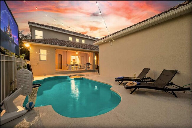 Building Photo - 7450 Gathering Dr