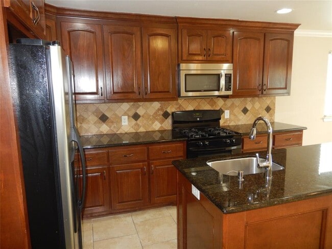 Building Photo - 3802 Osage St