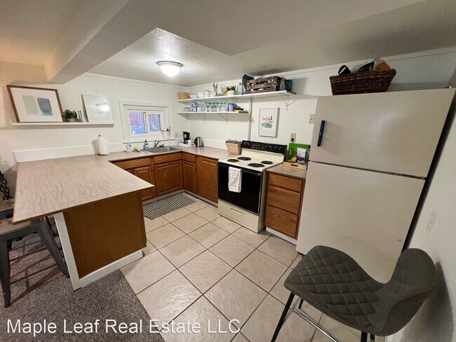 Building Photo - 3 br, 2 bath House - 6316 21st Ave SW