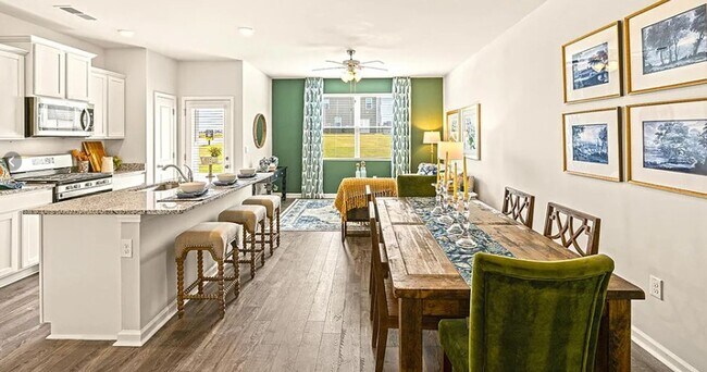 Building Photo - 733 Grovebury Ct