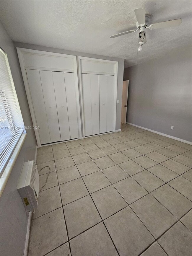 Building Photo - 2201 NE 172nd St