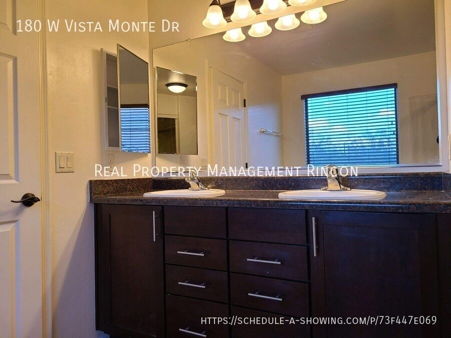 Building Photo - 180 W Vista Monte Dr