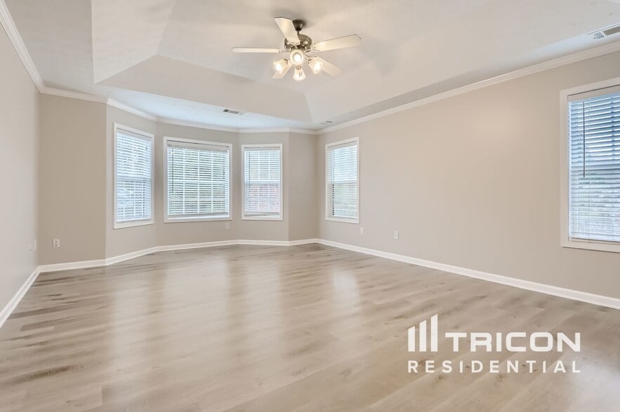 Building Photo - 1316 Crosswind Pl