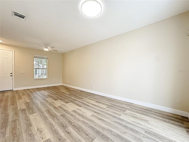 Building Photo - 14746 Clarkson Dr