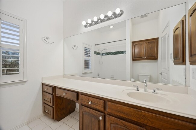 Building Photo - 2045 Chisholm Trail