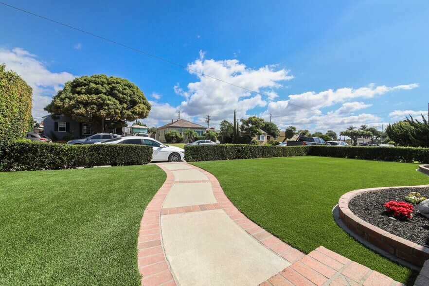 Building Photo - 4170 E Patero Way