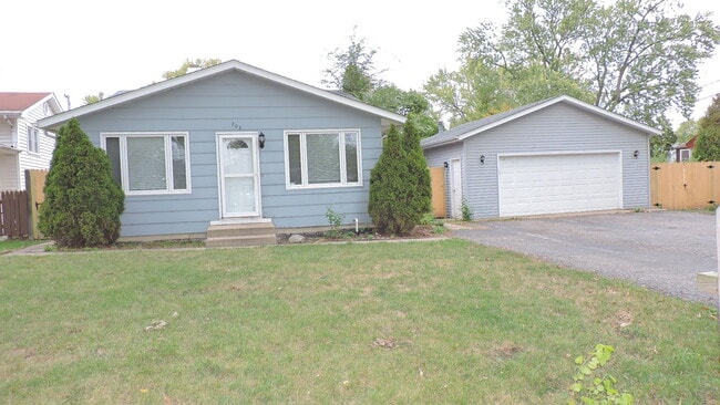 Primary Photo - 208 Juniper Terrace