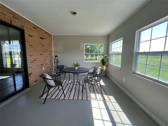Building Photo - 4225 Reaves Rd