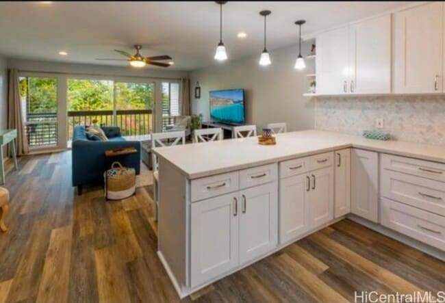 Building Photo - 981074-1074 Komo Mai Dr