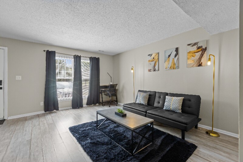 Building Photo - 100 Mosby Cir