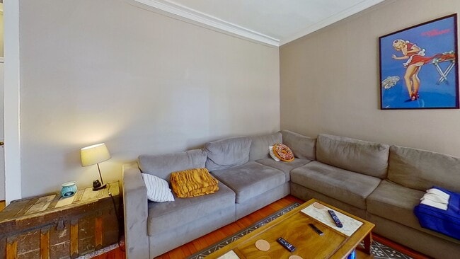 Building Photo - 801 Monroe St