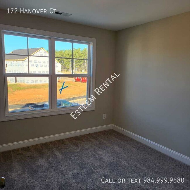 Building Photo - 172 Hanover Ct