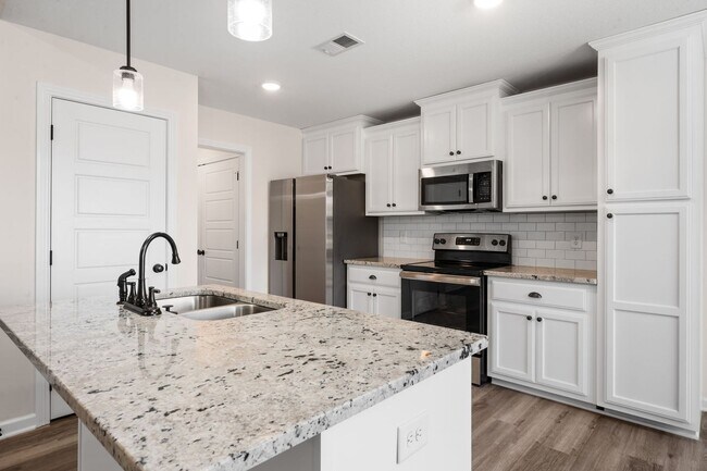 Building Photo - Beautiful Single-Family Home With A Community Park