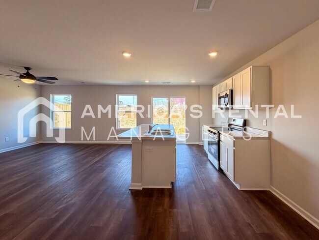 Building Photo - Modern Two Story Living in Lincoln, AL!