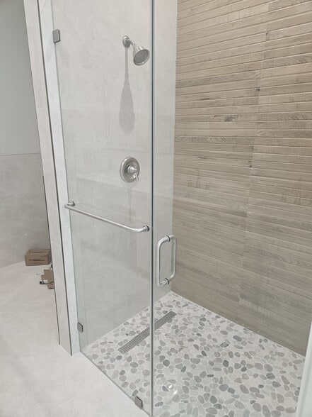 Building Photo - 8410 SW 65th Ave