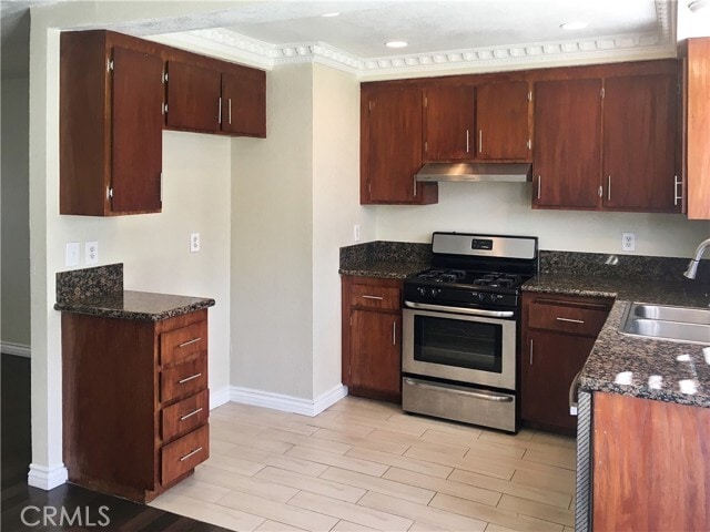 Building Photo - 15686 Velour Dr