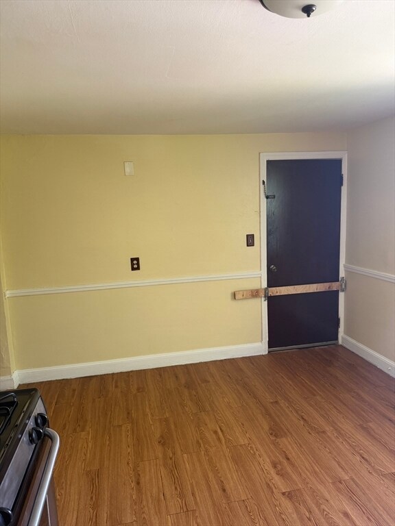 Building Photo - 298 Wood Ave
