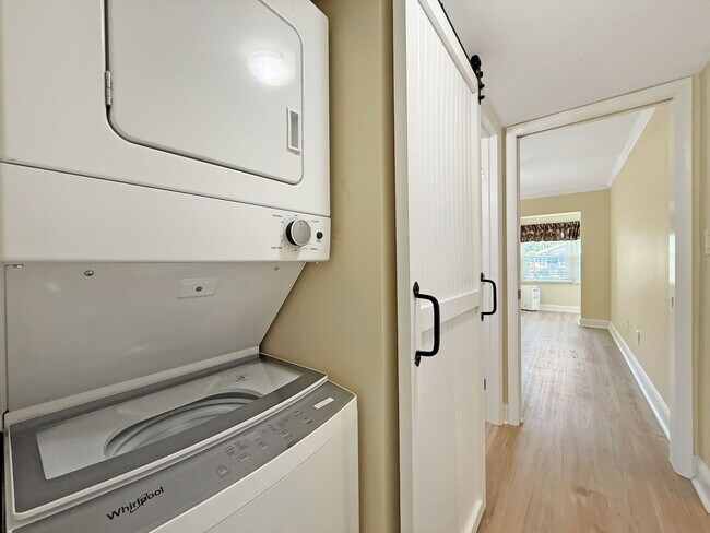 Building Photo - 4533 Marine Pkwy