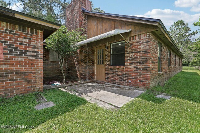 Building Photo - 2815 Cortez Rd