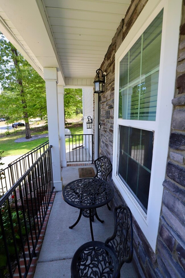 Building Photo - 71 Carina Ln