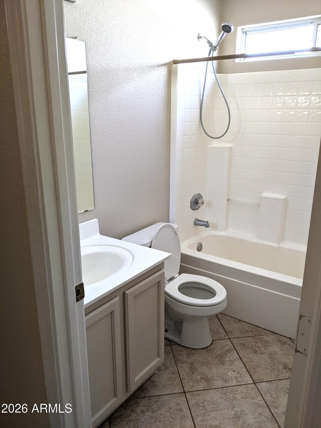 Building Photo - 3030 W Rose Garden Ln